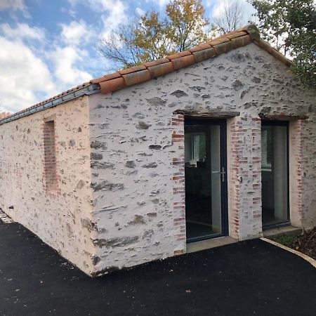 Studio Quartier Calme La Roche-sur-Yon Exterior photo
